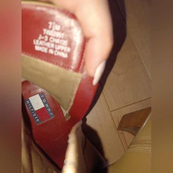 Because - Picture 2 of 4